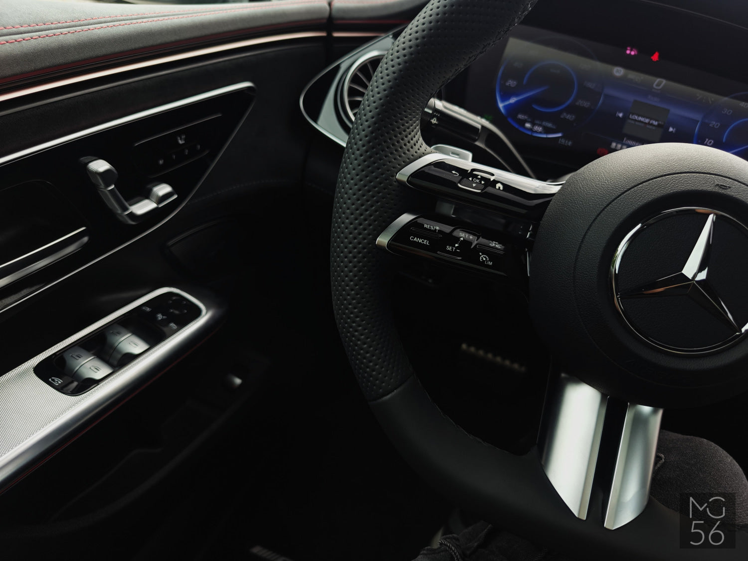 Mercedes-Benz EQE 500 4MATIC AMG Line AIRMATIC Alpine Grey - Mercedes-Benz