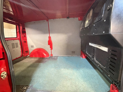 Mercedes-Benz Vito Magma Red Mercedes-Benz