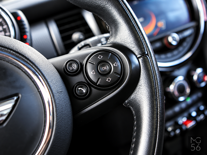 MINI Cooper D F55 White Silver Metallic - MINI