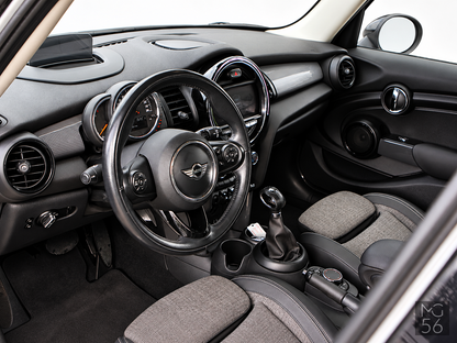 MINI Cooper D F55 White Silver Metallic - MINI
