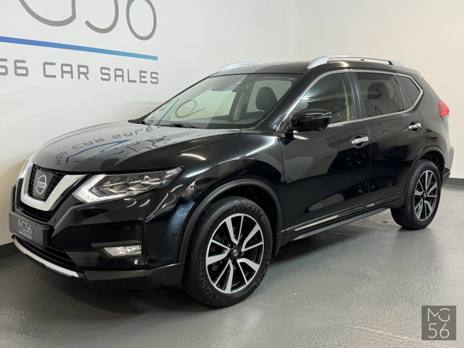 Nissan X-Trail Black Pearl 2.0 dCi TEKNA Nissan