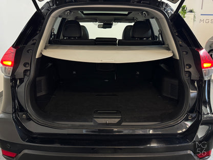 Nissan X-Trail Black Pearl 2.0 dCi TEKNA Nissan