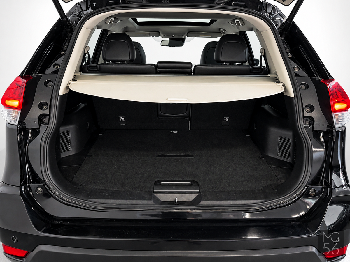 Nissan X-Trail Black Pearl 2.0 dCi TEKNA - Nissan