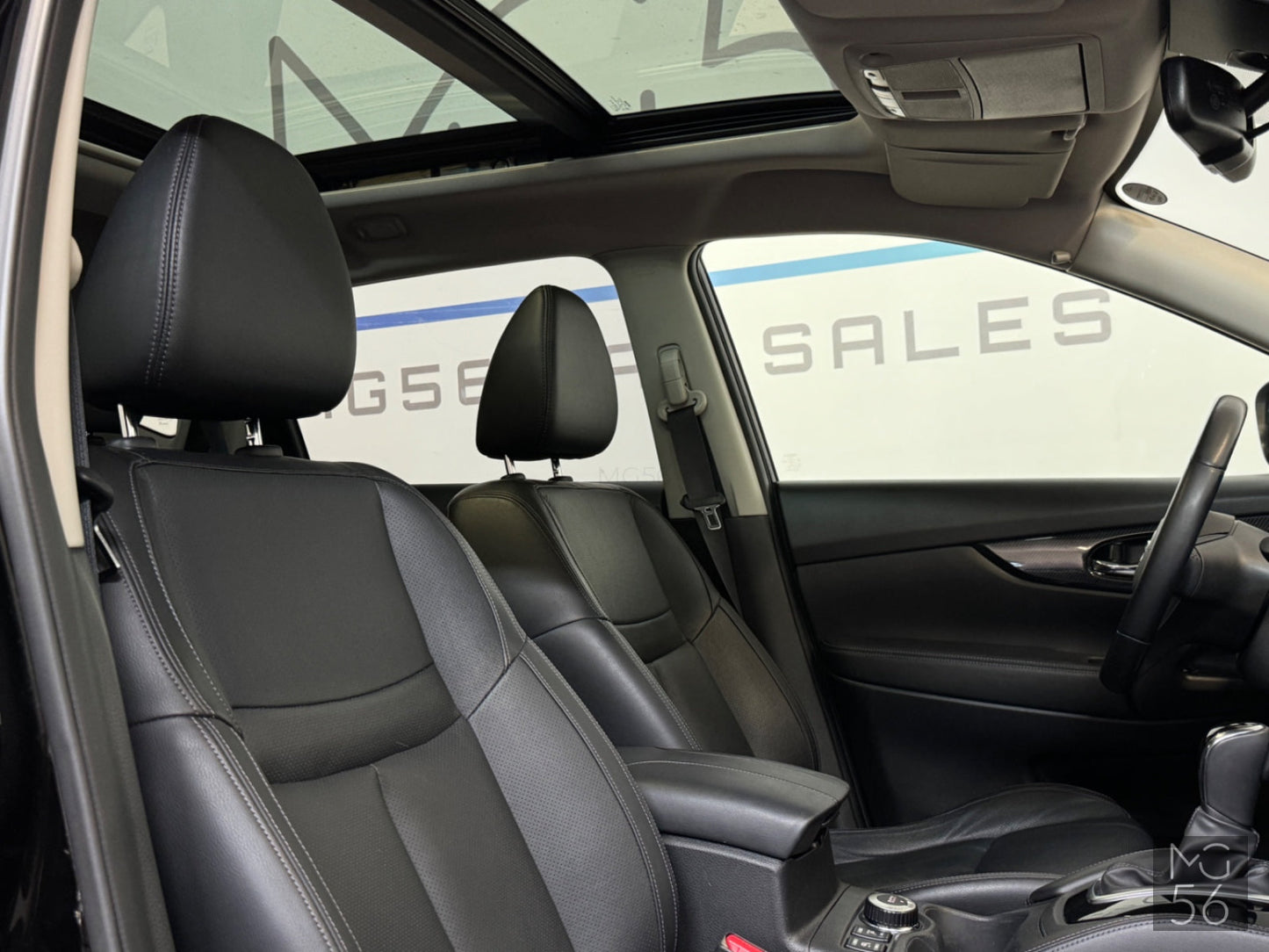 Nissan X-Trail Black Pearl 2.0 dCi TEKNA Nissan