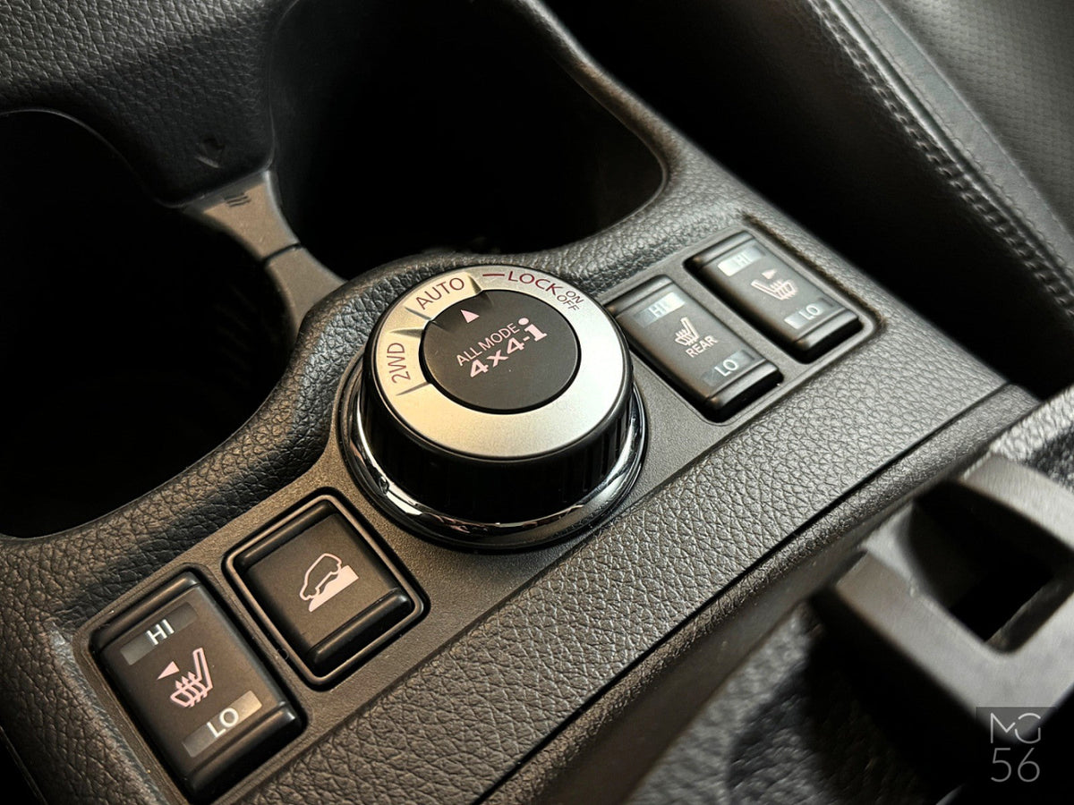 Nissan X-Trail Black Pearl 2.0 dCi TEKNA - Nissan