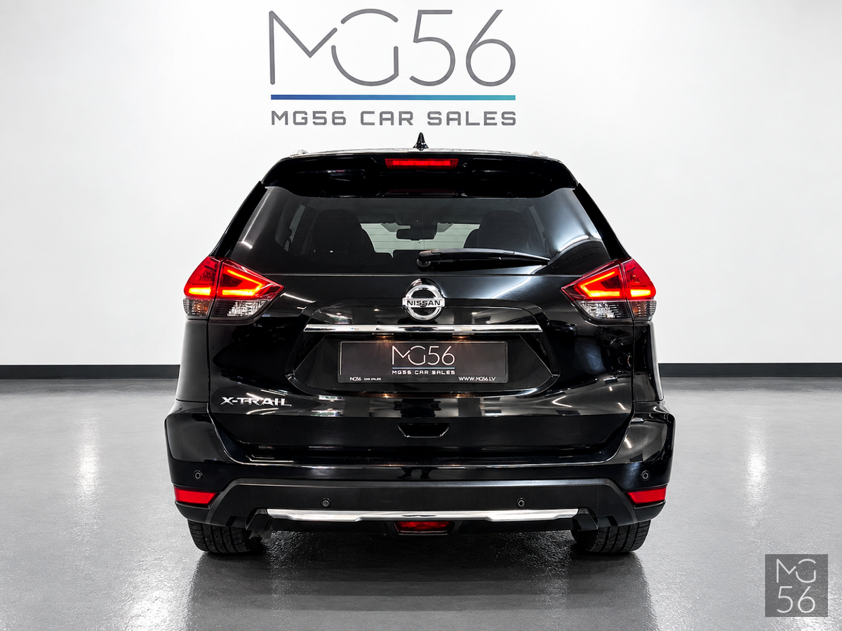 Nissan X-Trail Black Pearl 2.0 dCi TEKNA - Nissan
