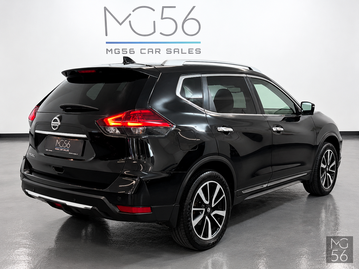 Nissan X-Trail Black Pearl 2.0 dCi TEKNA - Nissan