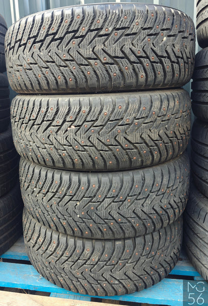 Nokian Hakkapeliitta 8 SUV - 215/55/R18 (4x) - R20