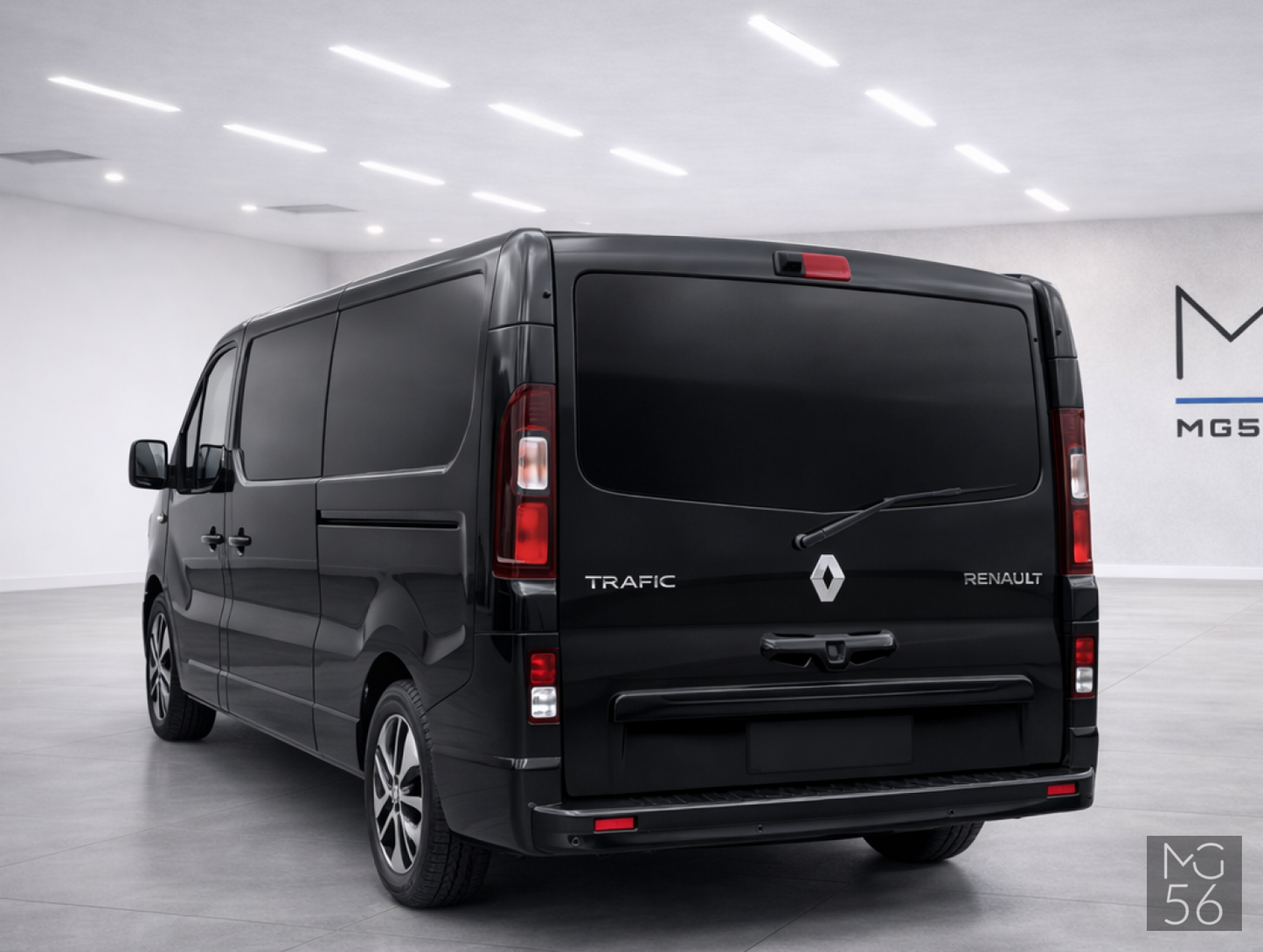 Renualt Trafic L2 8 seats Renault