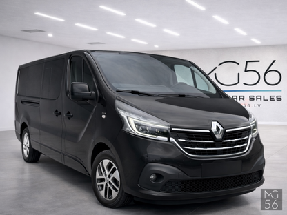 Renualt Trafic L2 8 seats Renault