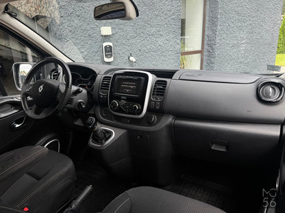 Renualt Trafic L2 8 seats Renault