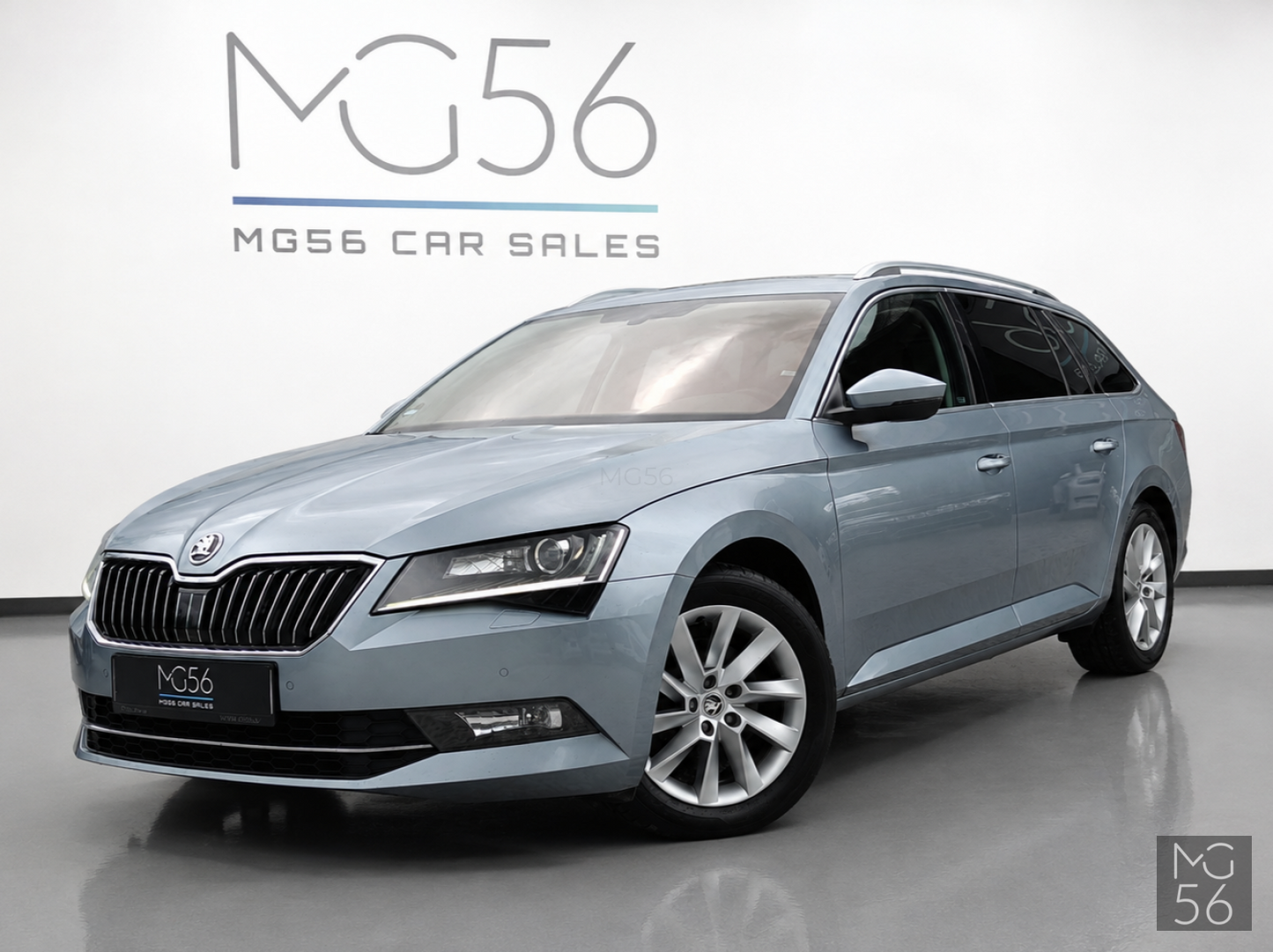 Škoda Superb Combi 1.6 TDI Xenon AFS Business Grey Metallic - Škoda