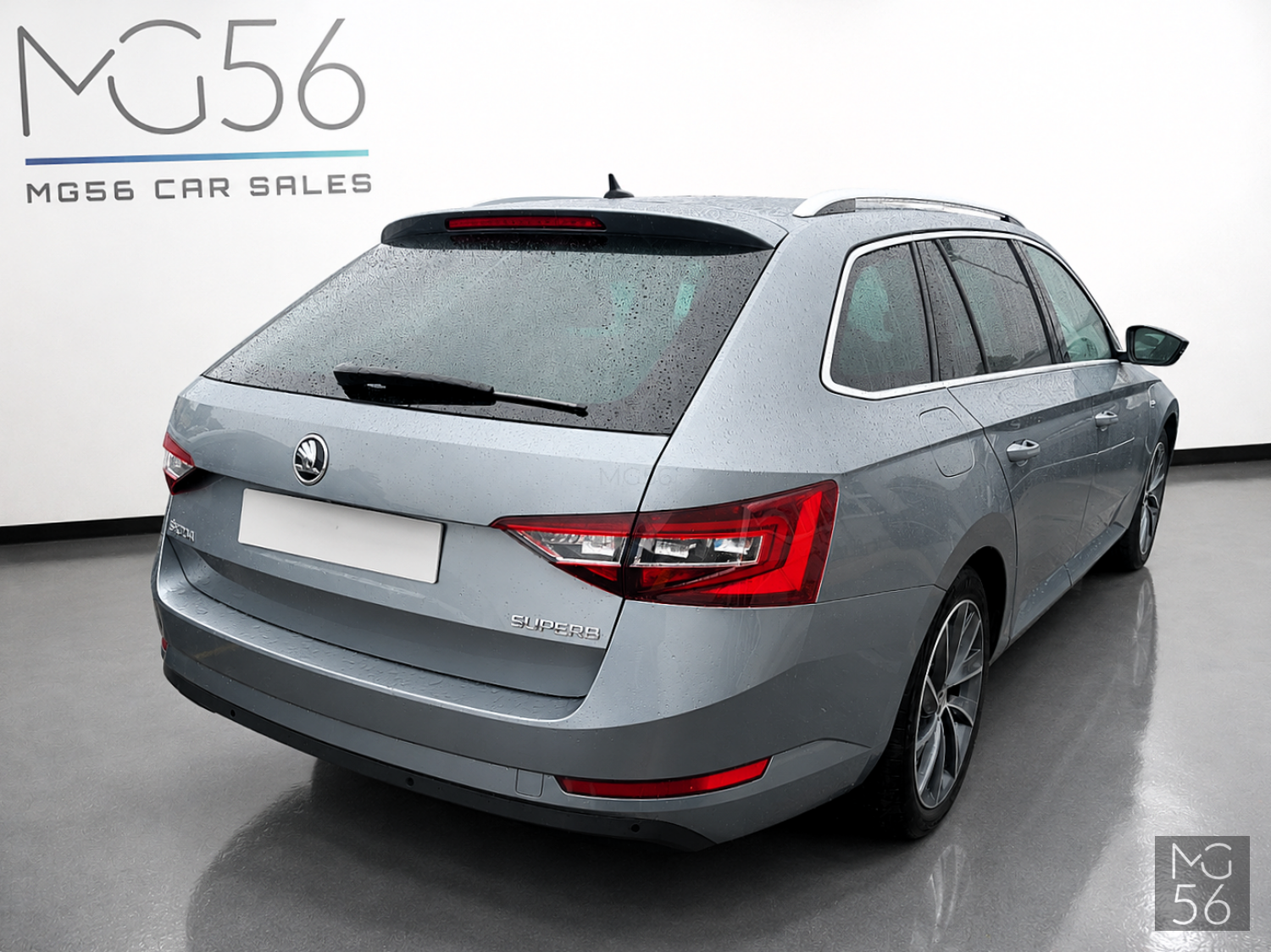 Škoda Superb Combi 1.8 TSI L&K DCC KESSY Business Grey Metallic - Škoda
