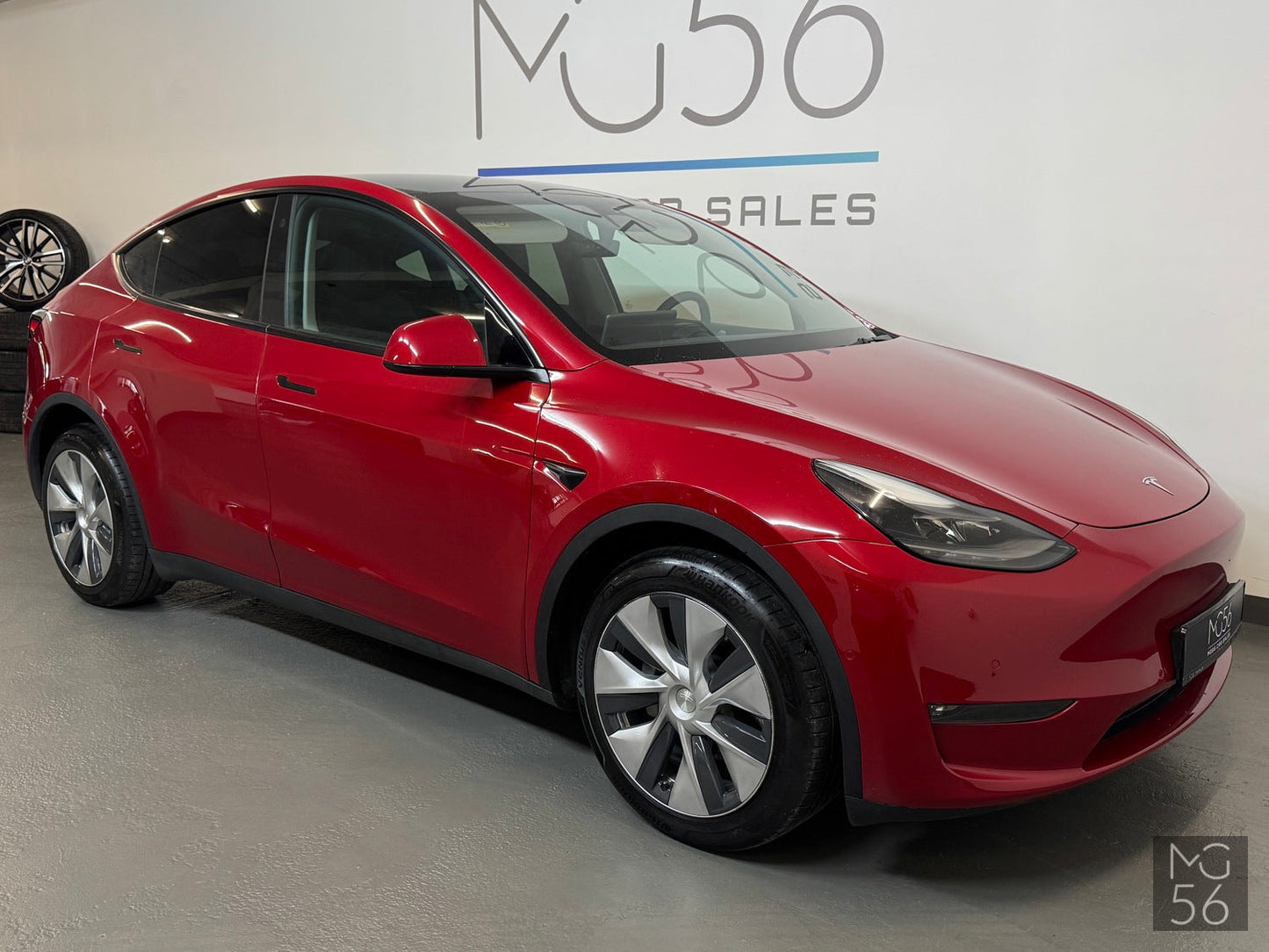 Tesla Model Y Long Range Dual AWD Tesla