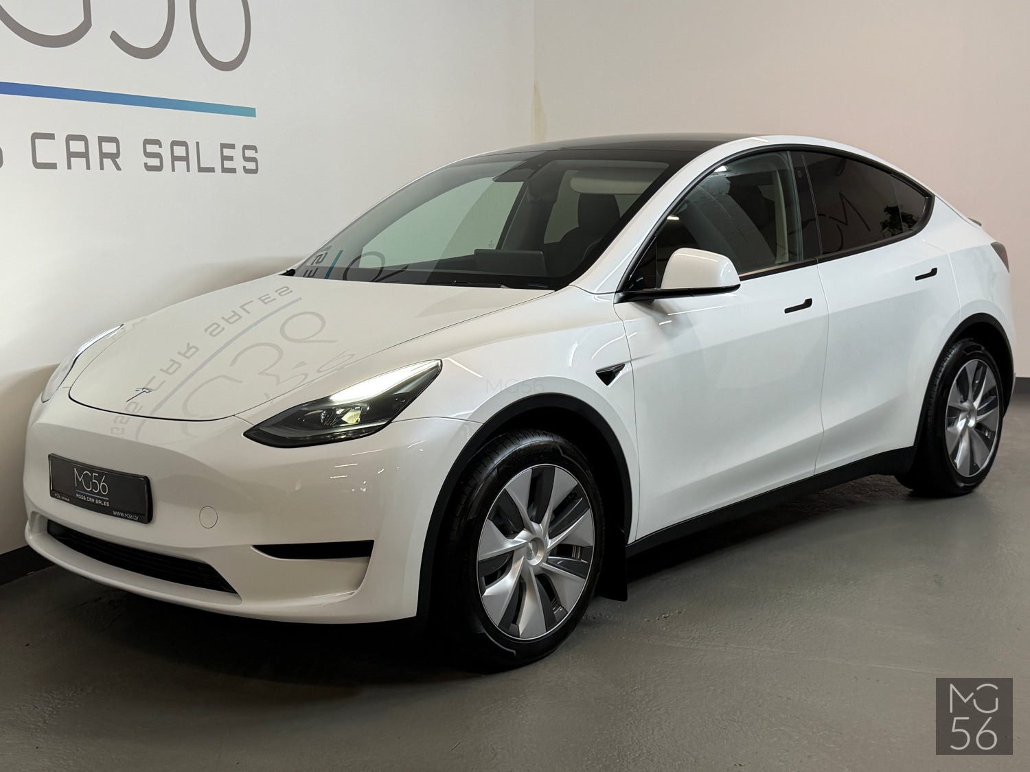 Tesla Model Y Tesla