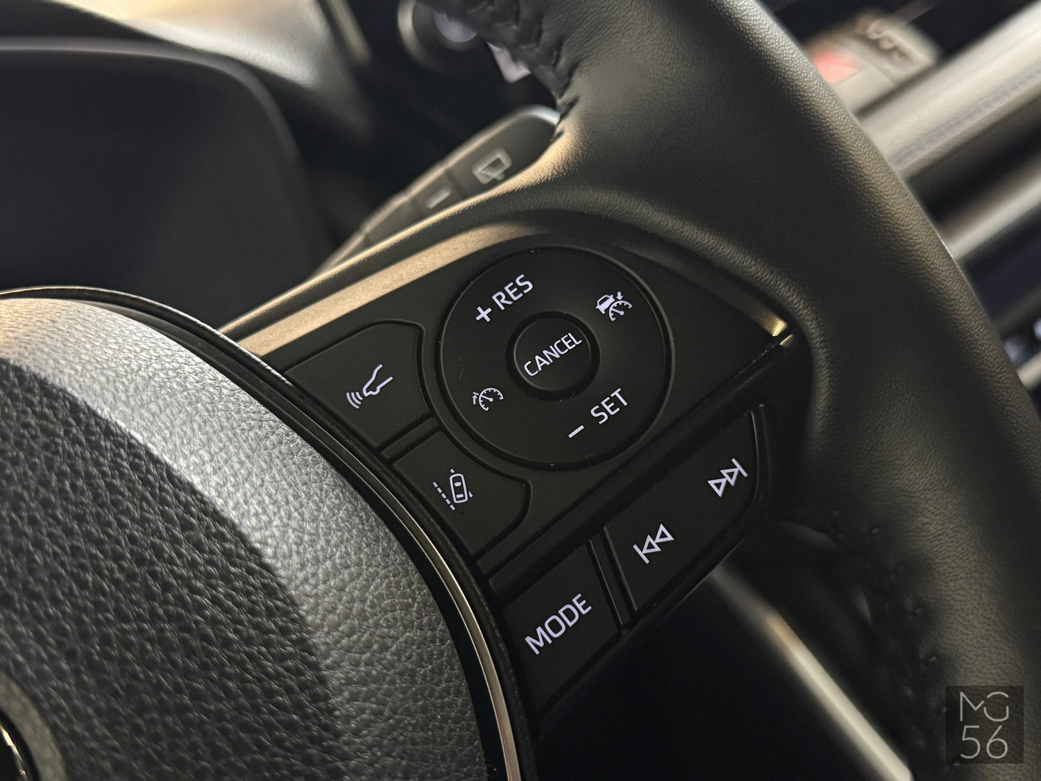 Toyota RAV4 Hybrid Toyota