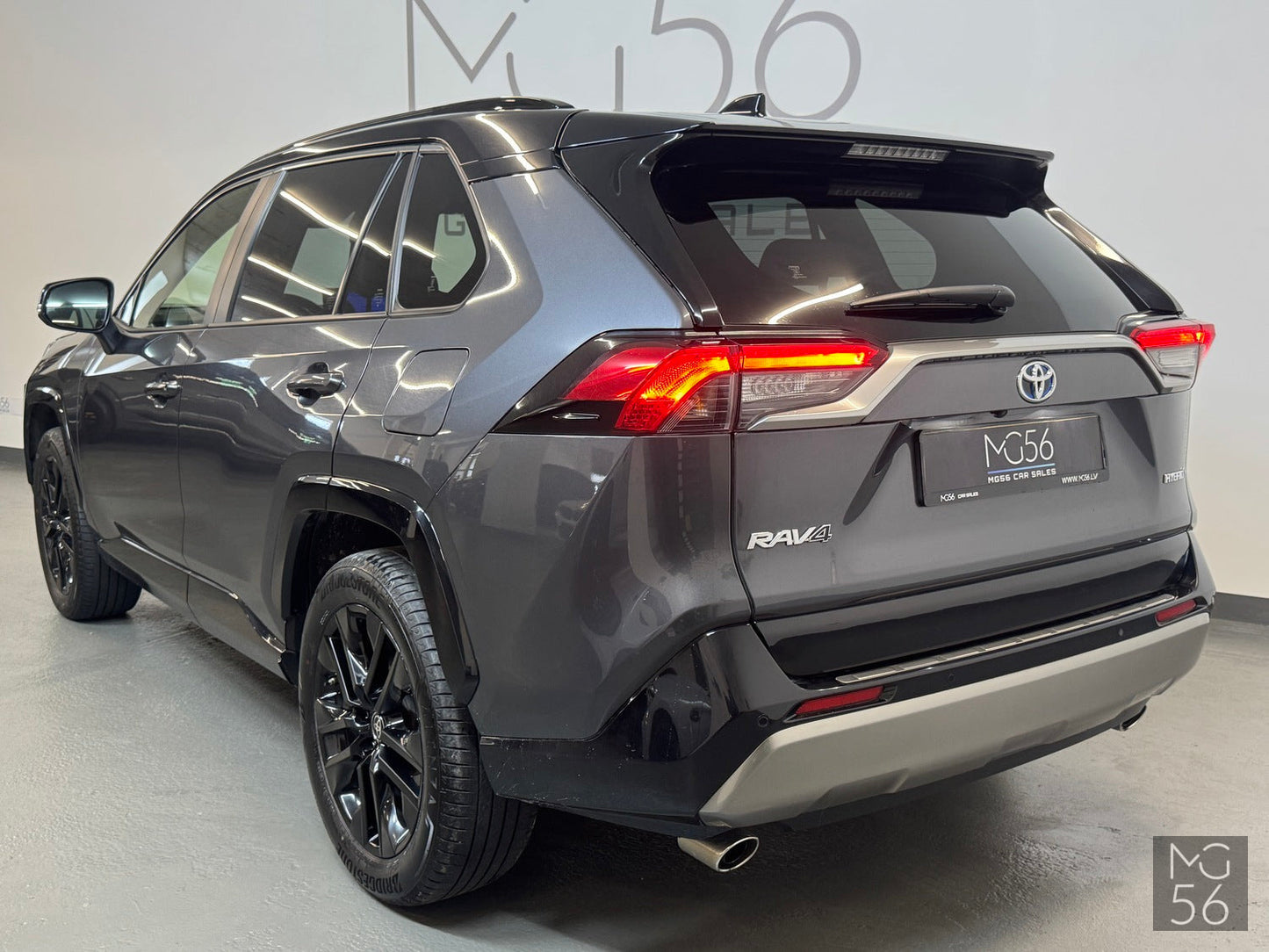 Toyota RAV4 Hybrid Toyota