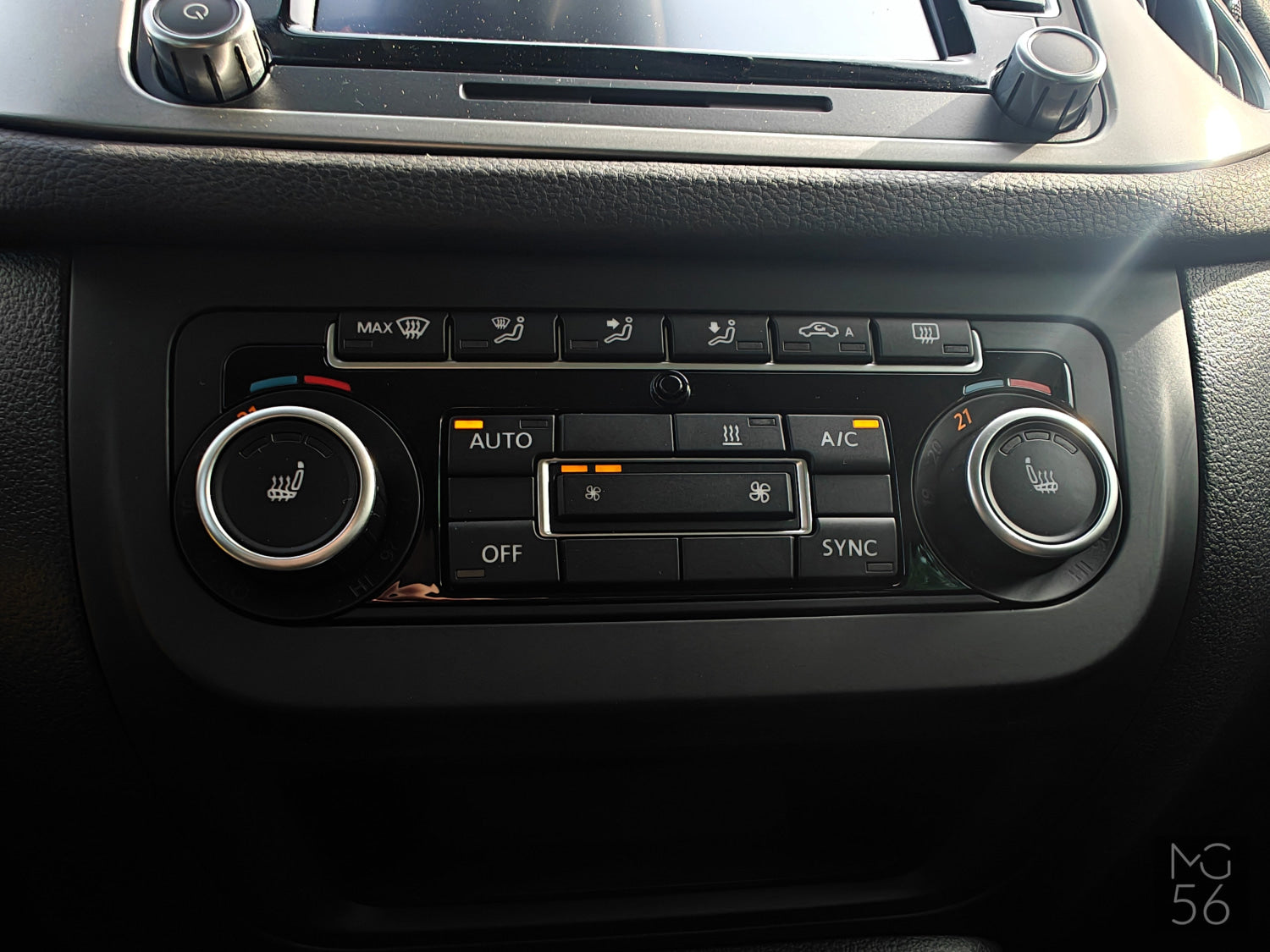 Volkswagen Tiguan 2.0 TDI 4Motion DSG R-Line/CUP Silver Leaf Metallic - VW