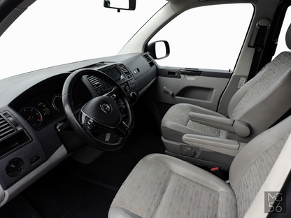 Volkswagen Transporter T5 LWB 8 seats - VW