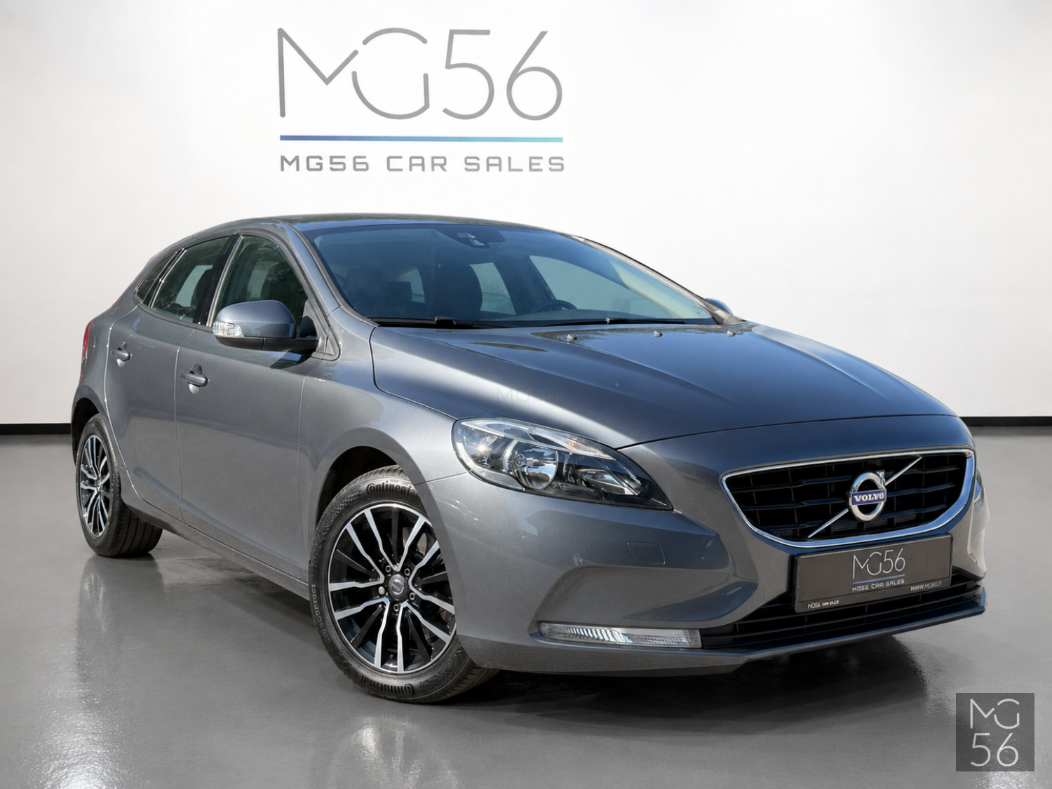 Volvo V40 T4 Kinetic Powershift Titanium Grey Metallic - Volvo