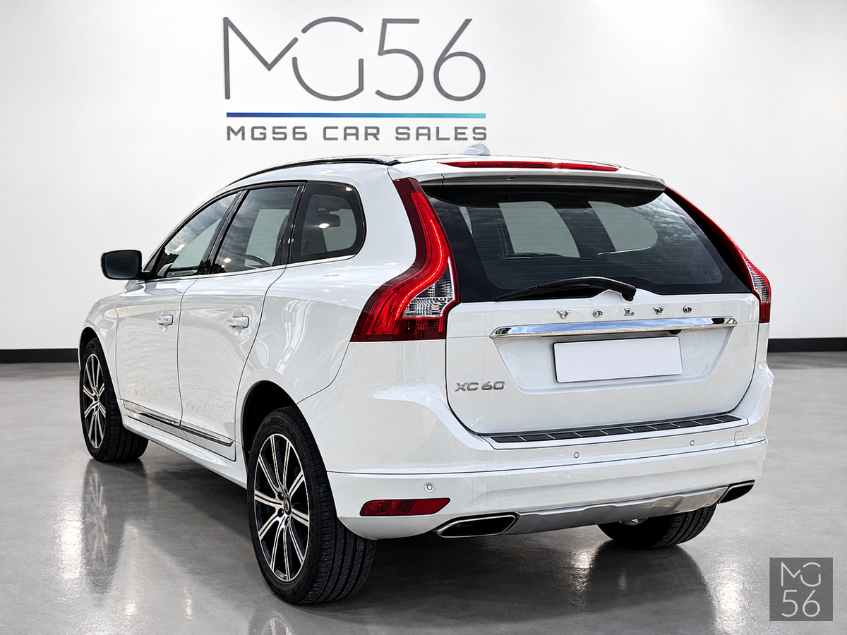 Volvo XC60 D5 AWD Summum Crystal White Pearl - Volvo