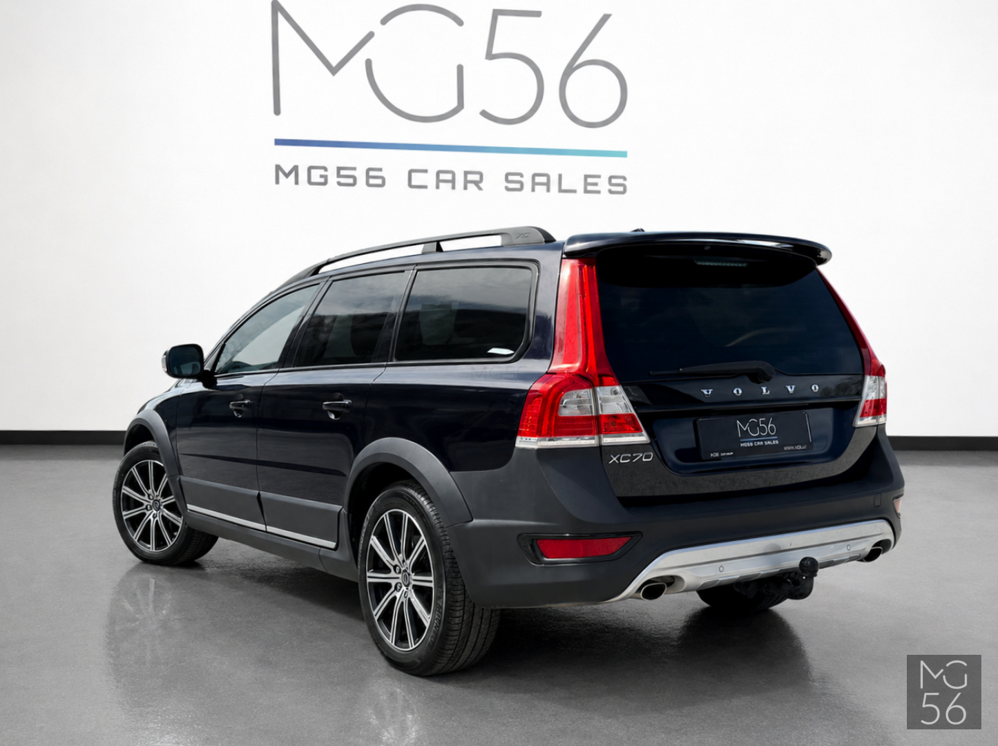 Volvo XC70 D4 Dynamic Webasto R-Design Magic Blue - Volvo
