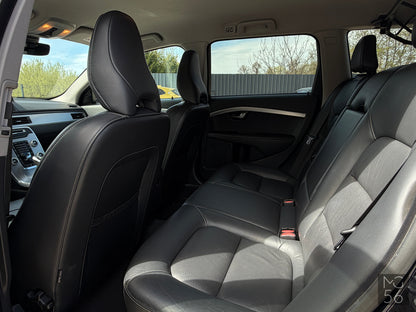 Volvo XC70 D4 Dynamic Webasto R-Design Magic Blue - Volvo