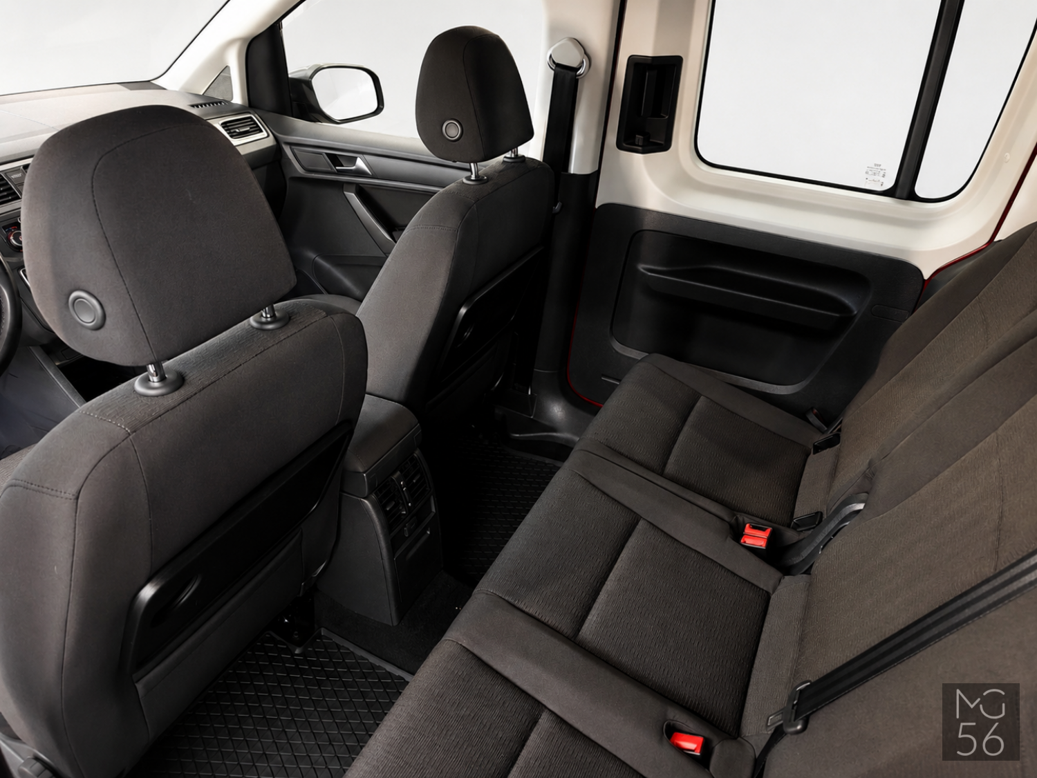 VW Caddy 1.4 TSI Comfortline 5 Seats Fortana Red Metallic - VW