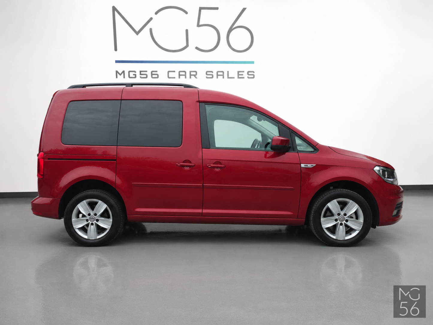 VW Caddy 1.4 TSI Comfortline 5 Seats Fortana Red Metallic - VW
